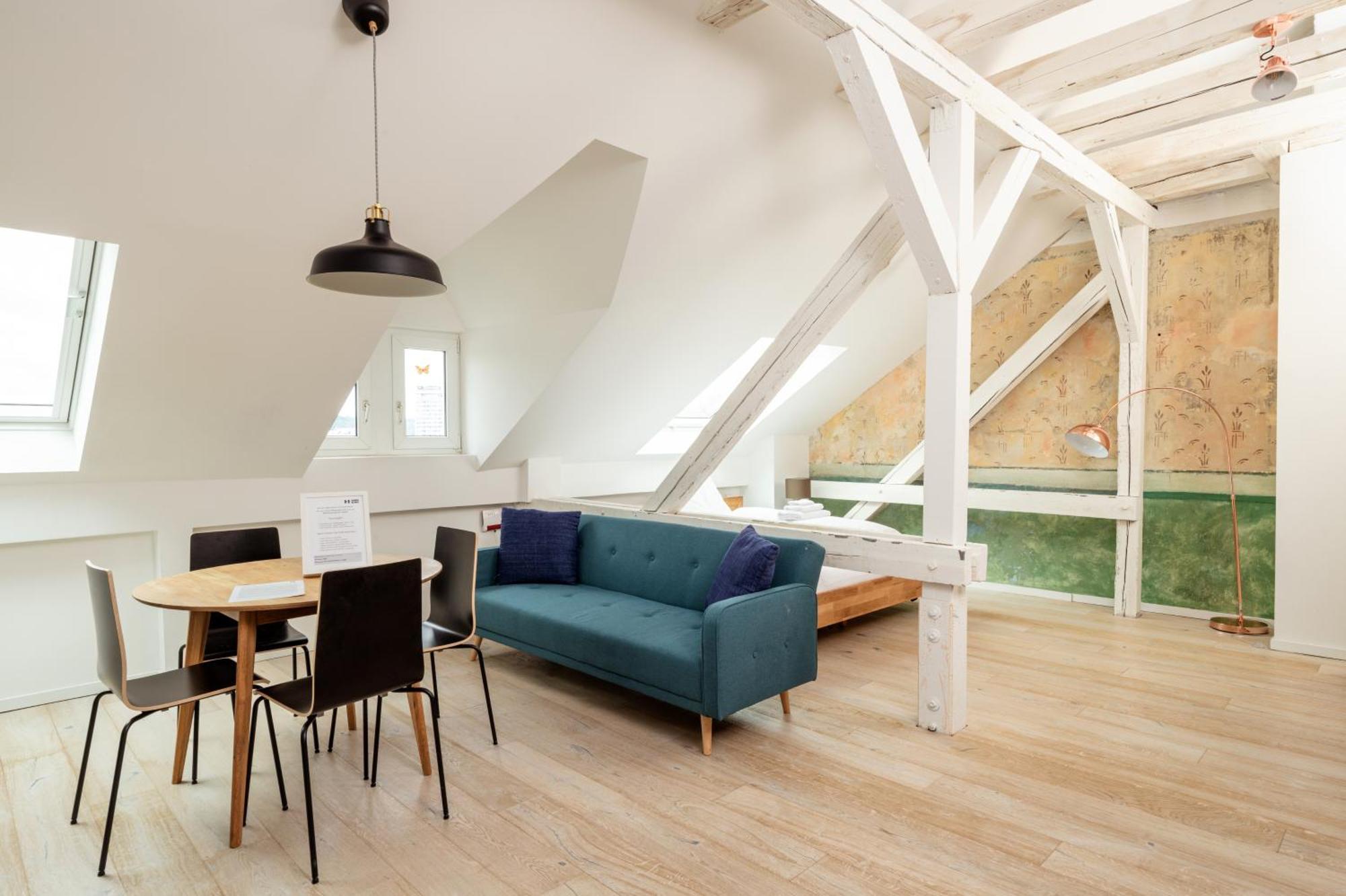 Kuenstlerzimmer Im Kulturhaus Haeselburg Gera Buitenkant foto